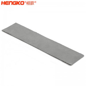 廠家定制316L不銹鋼燒結(jié)絲網(wǎng)濾板濾芯高精度過濾長壽命制藥二合一、三合一用